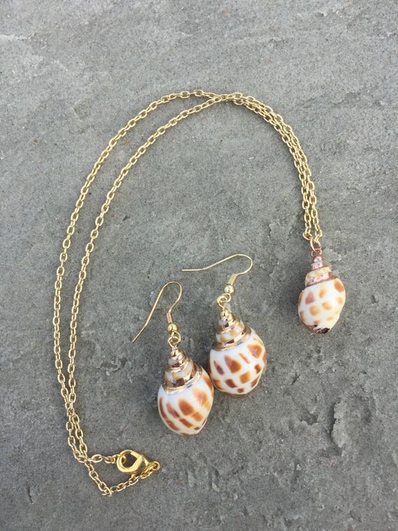 Small Shell Jewelry Set Beach Lover Mermaid Jewelry Bridesmaid Gift Summer Jewerly Set Gift Mom Beach Wedding Jewelry Boho Gift Set