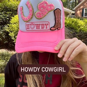 women’s howdy cowgirl trucker hat .