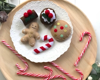 Felt Christmas Food Set, Christmas Toys, Santa's Treats, Christmas Eve, Gingerbread, Pudding, Yule Log, Candy Cane, Cookie, Xmas Play Food