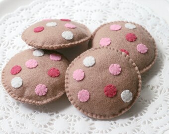 Felt Food, Chocolate Chip Cookies, Pink Plush Toy, Biscuits, Felt Play Food, Tea Party, Pretend Play, Bakery Toy, Play Kitchen, Play Shop