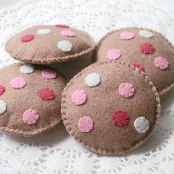 Felt Food, Chocolate Chip Cookies, Pink Plush Toy, Biscuits, Felt Play Food, Tea Party, Pretend Play, Bakery Toy, Play Kitchen, Play Shop