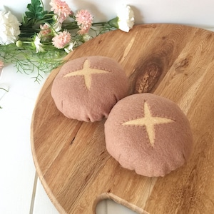 Felt Bread, play food, felt food, bread loaf, roll, pretend play, play kitchen, bakery toy