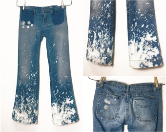 tattered bottom jeans