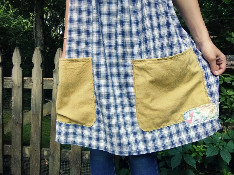 Crossback Apron Tutorial Apron DIY Sewing DIY Japanese Apron Tutorial Upcycled Clothing This is a tutorial, not a pattern image 5