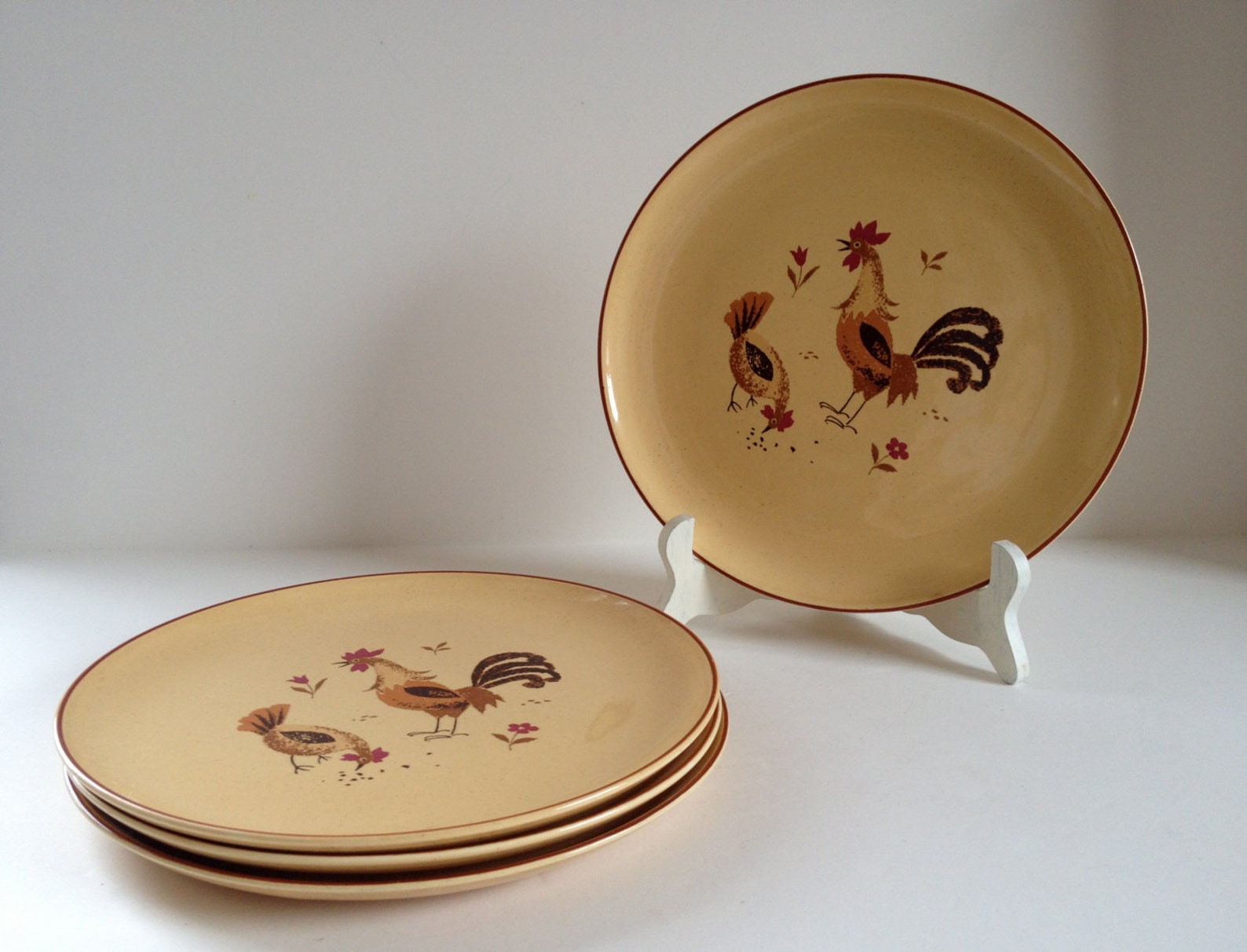 4 HONEY HEN dinner plates Harmony House yellow speckled Etsy