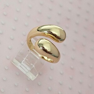 Adjustable statement spiral puffy  brass ring