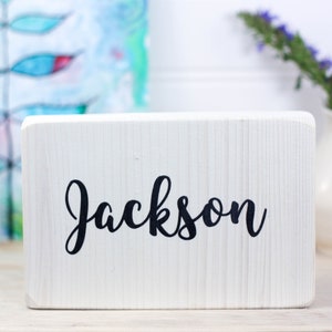 Custom small wooden name sign with script font, Baby birth gift, Personalized office desk or shelf decor, Cute desk name plate for teacher