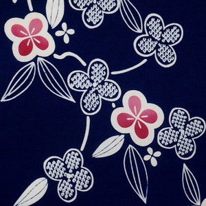 Vintage Japanese kimono fabric - Indigo floral cotton yukata fabric