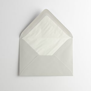 Luxe envelop "ijsgrijs" DIN-C6 / ansichtkaartenvelop / envelop / stabiel / hoge kwaliteit / binnenvoering