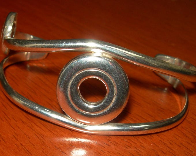 Sterling Silver Flute Key Bracelet, Open Hole & Tiny Trill Classic Cuff Style