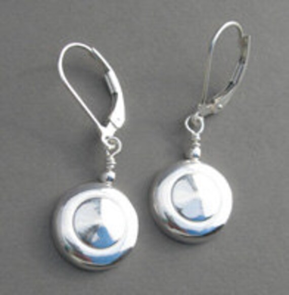 Tiny Trill Flute Key Earrings (Item: E112)