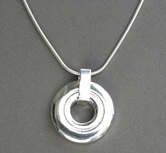 New Open Hole Pendant (Item: N200)
