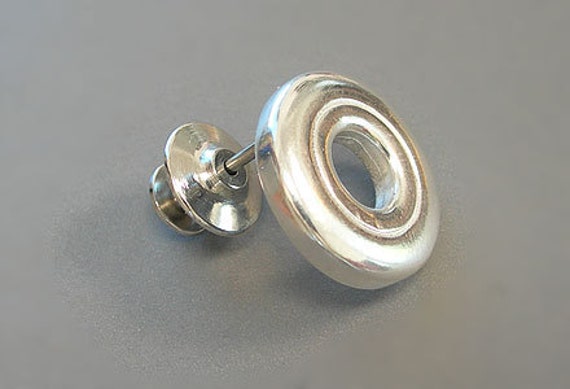 Open Hole Lapel Pin ( Item: P105)
