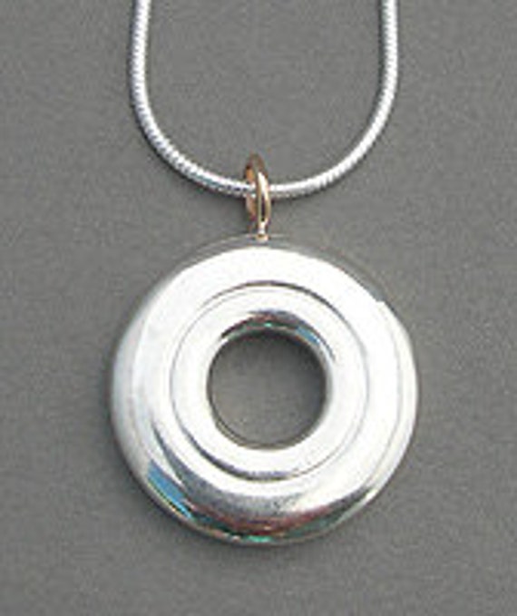Simply Silver and Gold Pendant (Item: N113)
