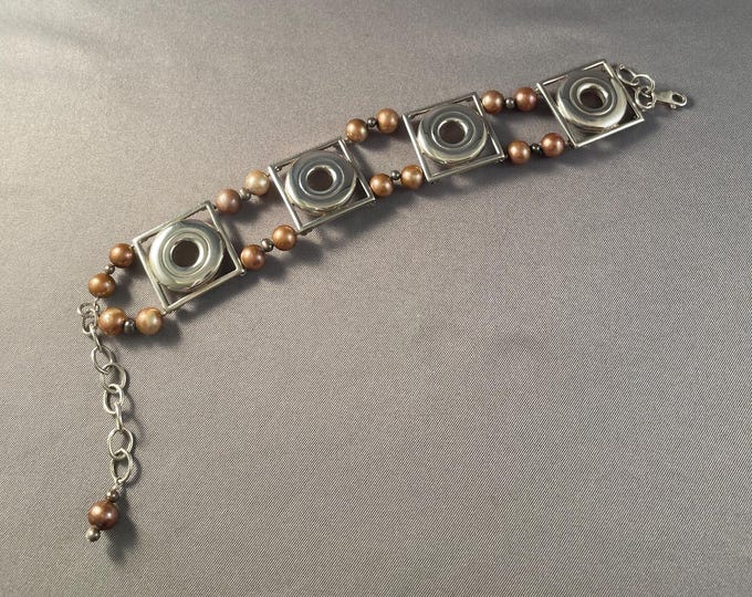 Solid Sterling Silver Open Hole Flute Key in Frame Bracelet with Fresh Water Pearls