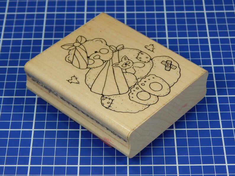 JRL Design Co BANDAGED BEAR Mounted Rubber Stamp