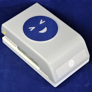 WINK EMOJI (Double) Punch, by ek Tools (ek Success)