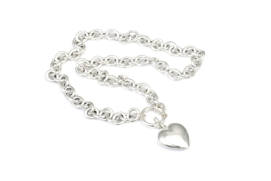 Riley Chunky Open Heart Necklace
