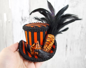 Black and Orange Raven Halloween Small Mini Top Hat Fascinator, Alice in Wonderland, Mad Hatter Tea Party, Derby Hat