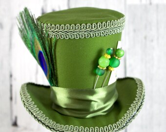 Alice in Wonderland Mini Top Hat, Mad Hatter Fascinator With  display picture 1