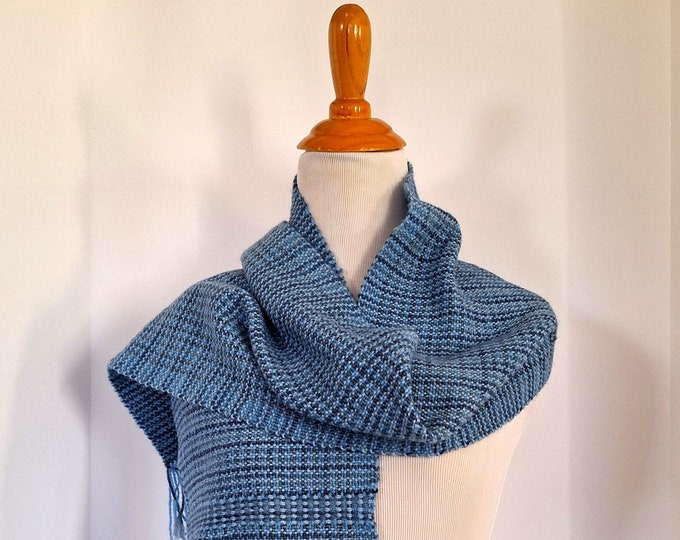 Handwoven light-weight wool scarf, houndstooth check motif, fringed ends, blue and gray, OOAK item gift idea, neck warming coat muffler