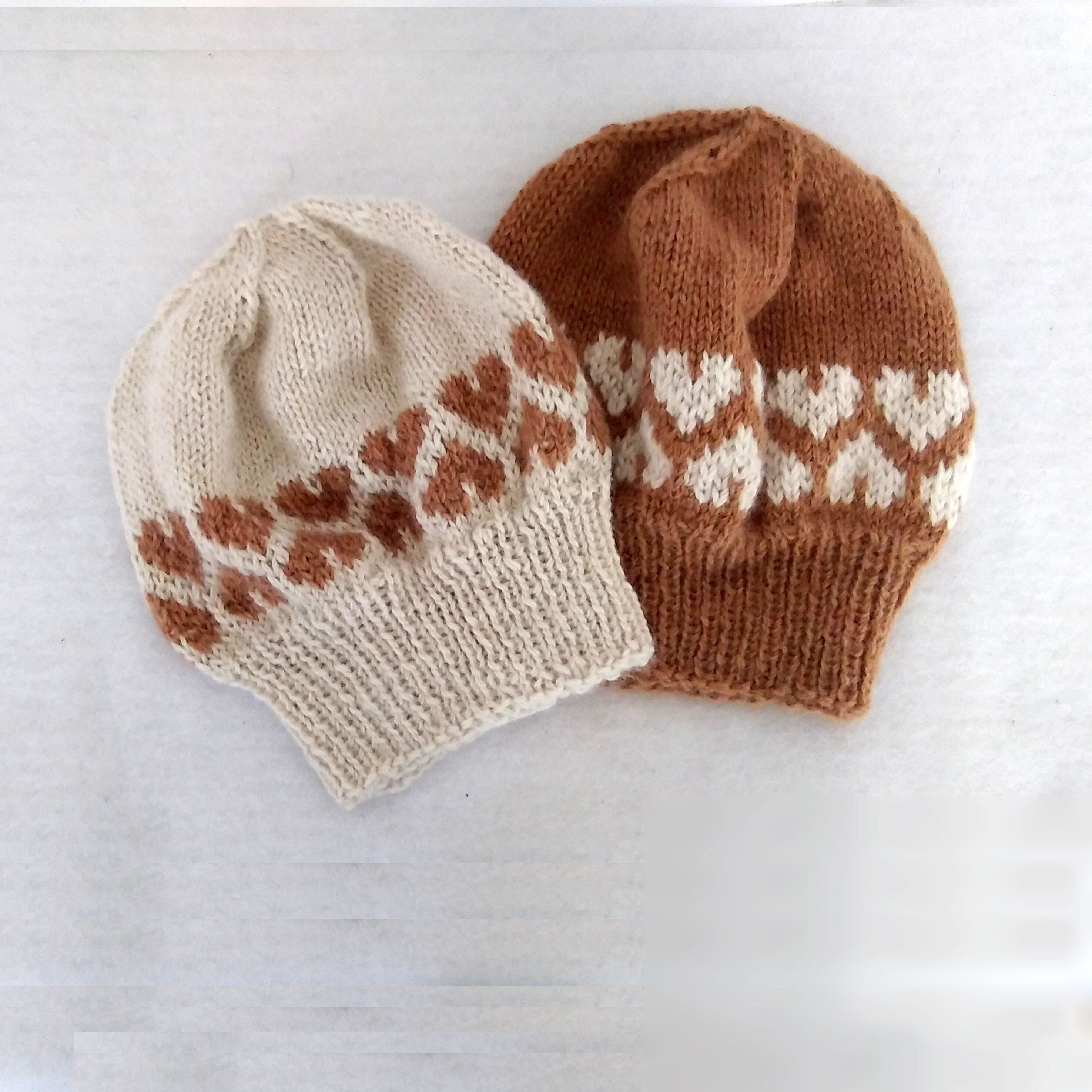 CUSTOM KNIT natural alpaca beanie with a double row of hearts