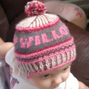 Knit baby girl hat with name, personalized baby girl hat, named baby girl hat, handknit girl hat with pompom, bespoke baby shower gift image 4