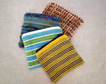 Handwoven and lined zipper pouch
