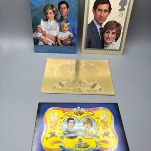 vintage Lot de quatre TRH Prince Charles (tel qu'il était alors) maintenant le roi Charles et la princesse Diana Cartes postales