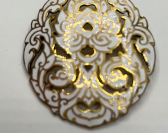 Spilla Siam in smalto bianco