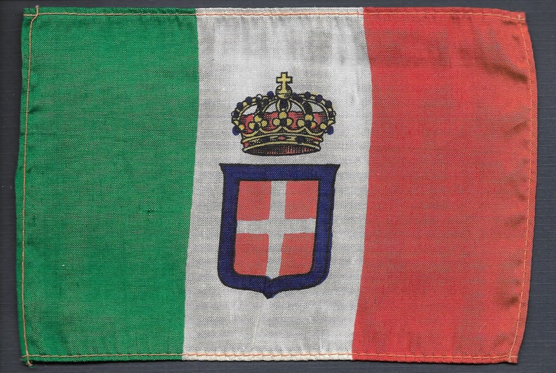 Kingdom of Italy as new National Flag and Ensign 1848 to 1946 4 x 6 silk vintage circa 1914 Pan Pacific Exposition original