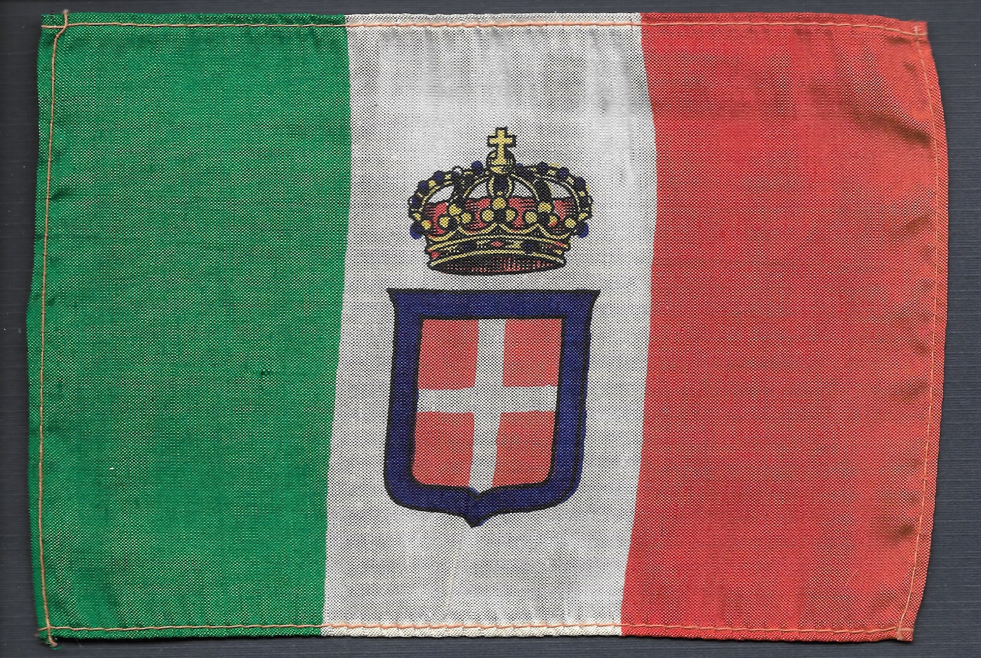 Kingdom of Italy National Flag and Ensign 1848 to 1946 Etsy Singapore Kingdom of Italy National Flag and Ensign 1848 to 1946 Etsy Singapore