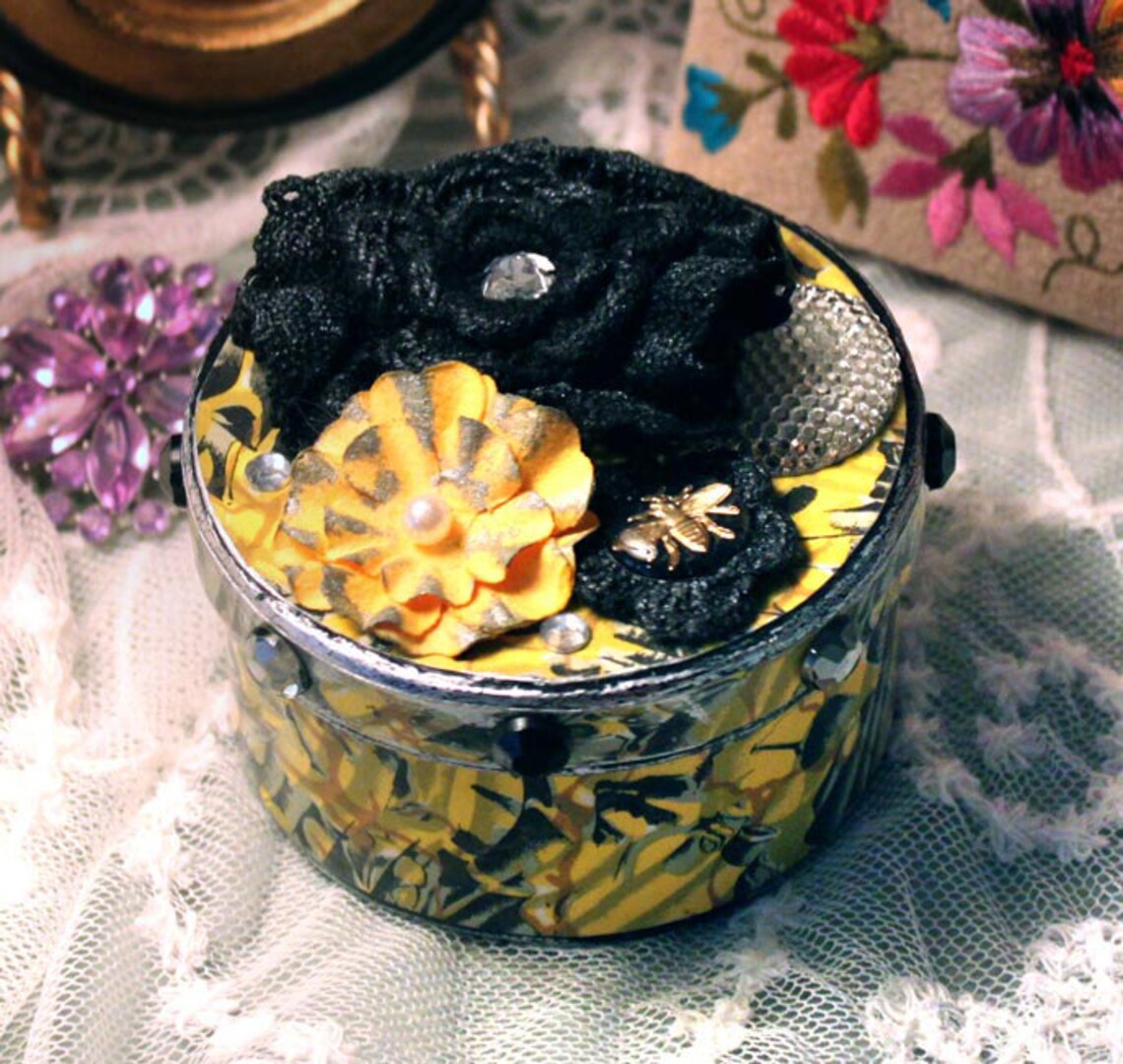 Yellow and Black Box Etsy