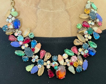 Collier J.Crew à Strass - Longueur 24 Pouces (environ 61cm) - Occasion En Très Bon état