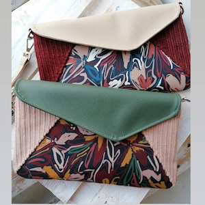 Velvet shoulder bag, with solid color imitation leather inserts and abstract pattern