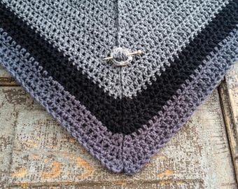 Dragonstone Shawl Crochet Pattern. Daenerys Targaryen Inspired Crochet Pattern. Claire Fraser Inspired. FREE Crochet Pattern with purchase