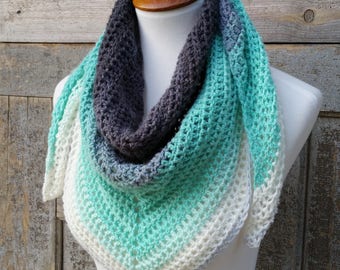 Mandala Triangle Scarf Crochet Pattern, One Skein Crochet Pattern, Beginner Crochet Pattern, Easy Christmas Crochet Pattern