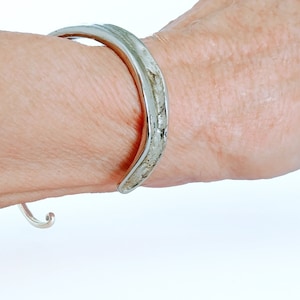 Fliegenfischen Manschette Armband: Weiß Bronze Fish Bone Inspiriert Boho Armreif