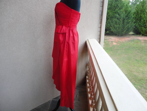 Red Strapless Evening Dress - image 7