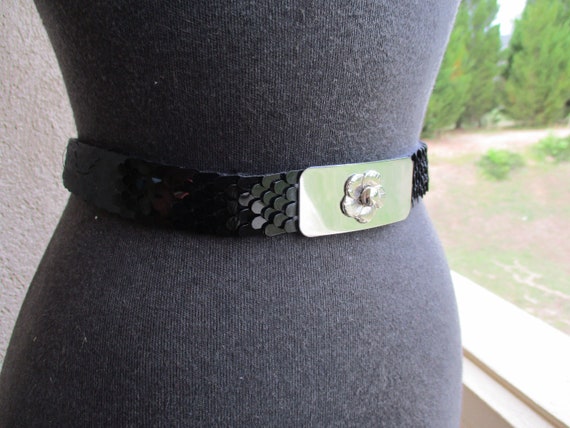 Black Fish Scale Belt With Silver Tone Buckle - image 2