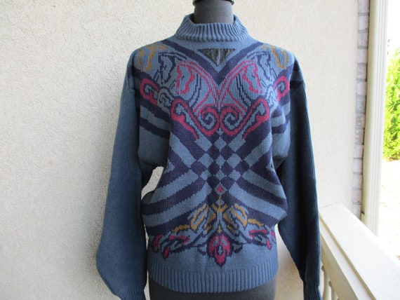Gitano Pullover Sweater - image 1