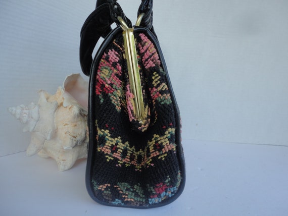 Floral Tapestry Purse - image 2