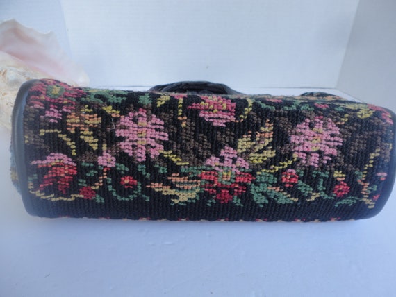 Floral Tapestry Purse - image 8