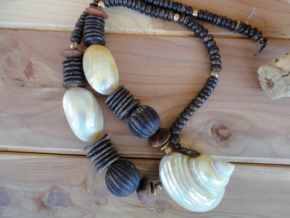 Seashell Necklace - image 3