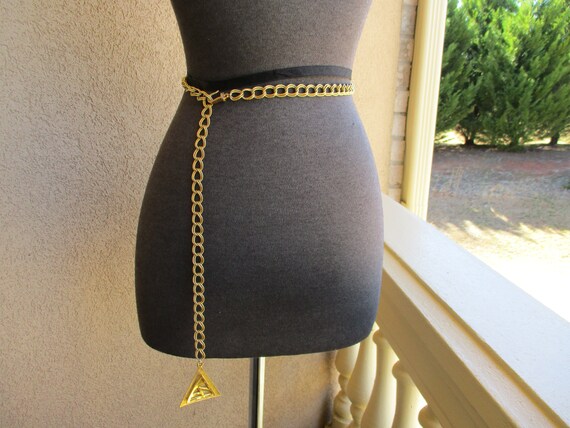Chain Belt With Triangle Dangle - image 2