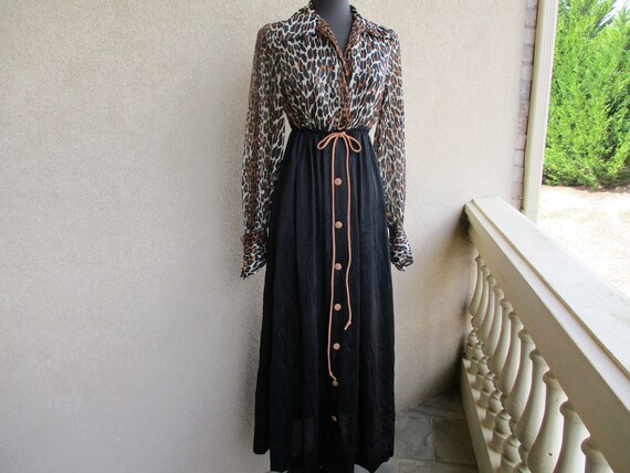 Vanity Fair Animal Print Robe