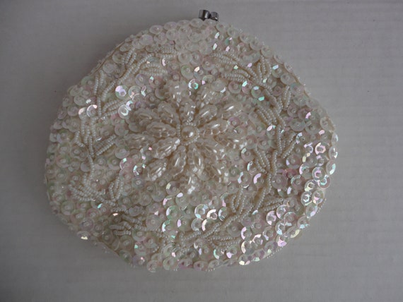 White Beaded Handbag - image 6