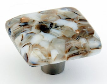 White & Caramel Glass