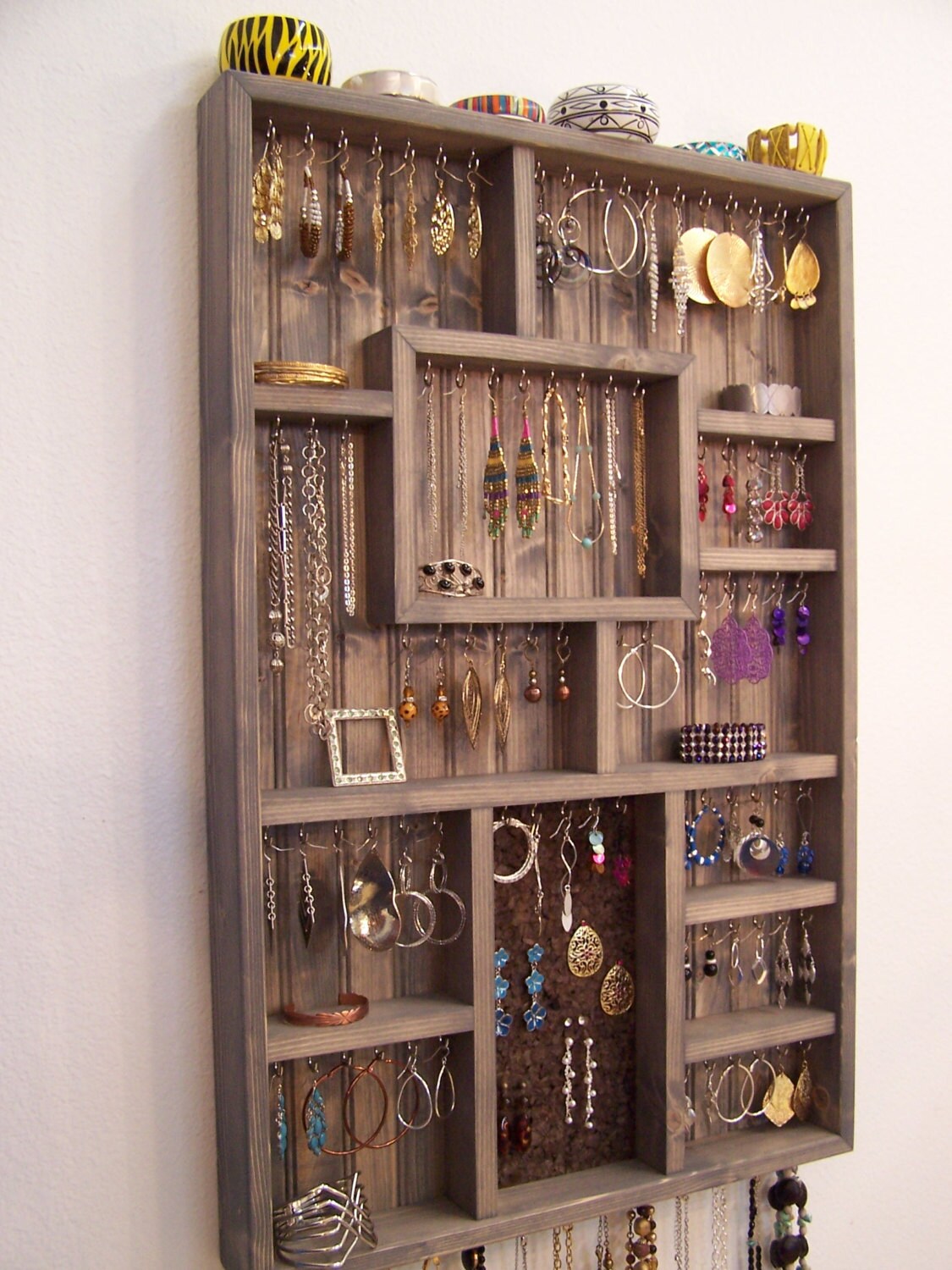 DIY Rake Necklace Hanger - the thinking closet