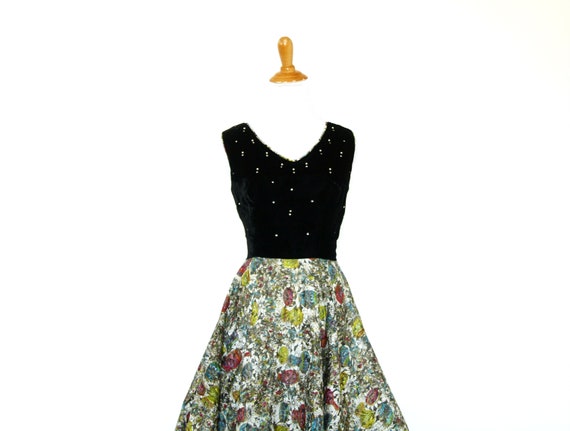 Vintage 1950s Dress | 50s Velvet and Taffeta Nove… - image 2